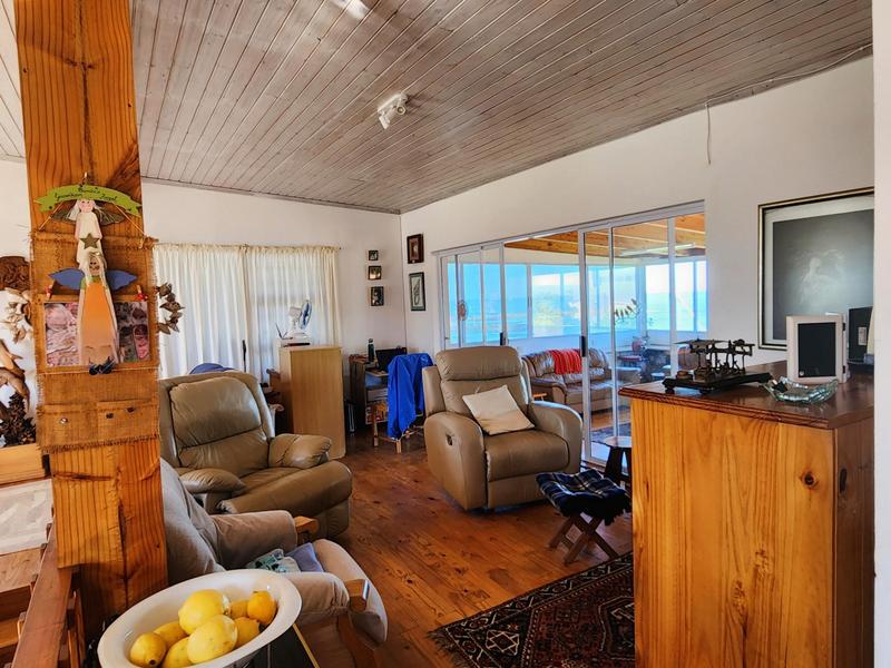 3 Bedroom Property for Sale in Franskraal Western Cape